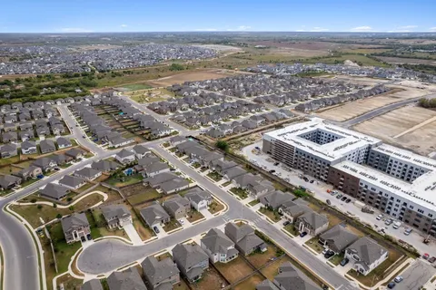 $450,000 | 7808 Lawford Way, Austin, TX 78744