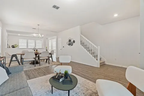 $450,000 | 7808 Lawford Way, Austin, TX 78744