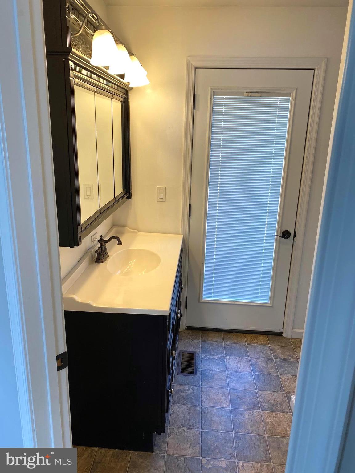 896 Turkey Point Road North East, MD 21901 - Photo 21 of 43 Master Bath