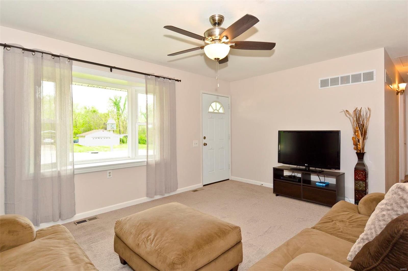 2801 Ehlmann Road St. Charles, MO 63301 - Photo 4 of 23 Gallery Image 4