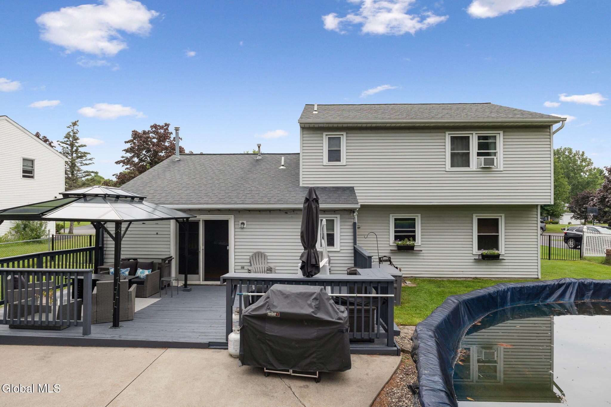 29 Meadowbrook Road Colonie, NY 12189 - Photo 33 of 46 37-29MeadowbrookRd_37