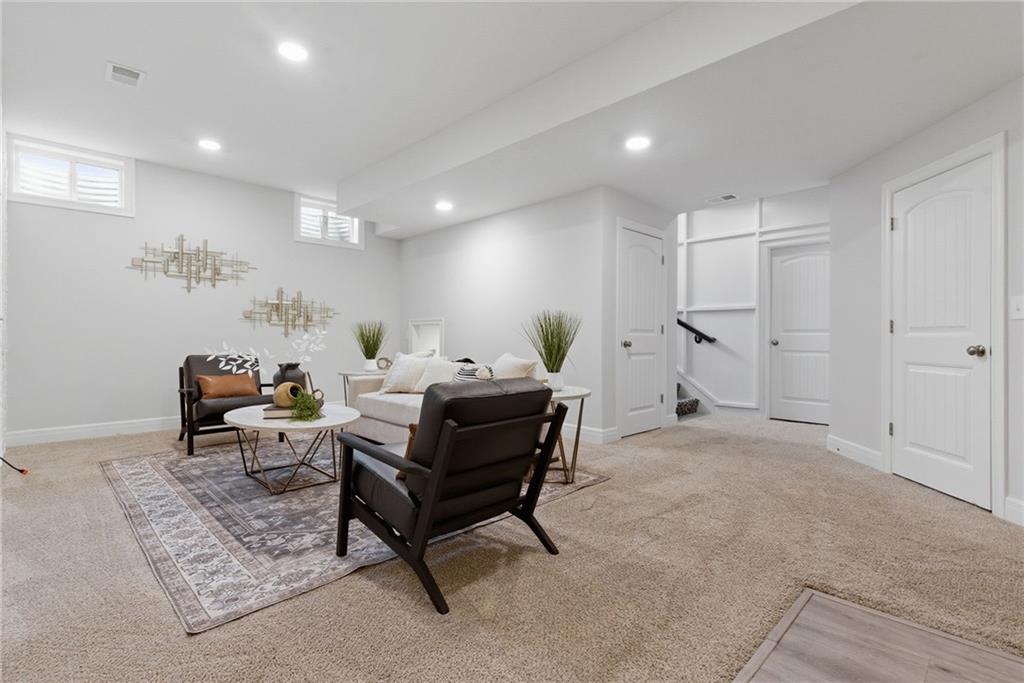 17354 South Legler Road Olathe, KS 66062 - Photo 29 of 44