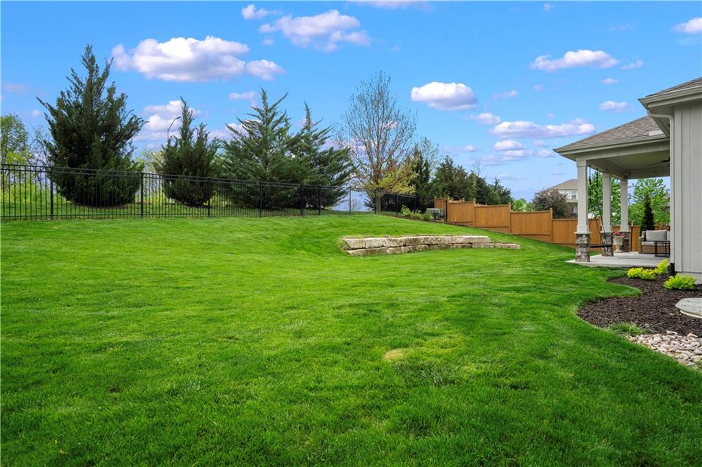 17354 South Legler Road Olathe, KS 66062 - Photo 39 of 44