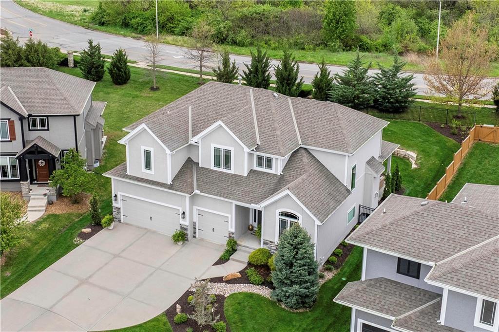 17354 South Legler Road Olathe, KS 66062 - Photo 41 of 44