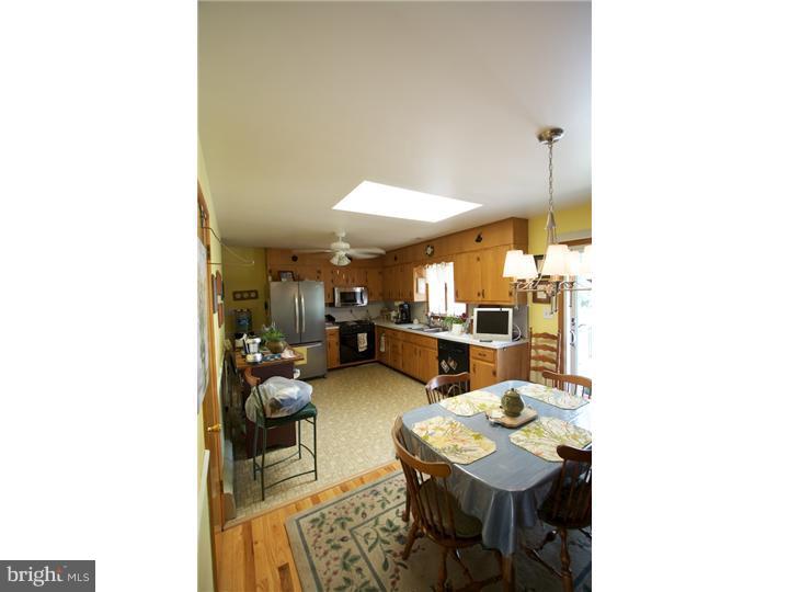 33 Petticoat Bridge Road Columbus, NJ 08022 - Photo 4 of 8