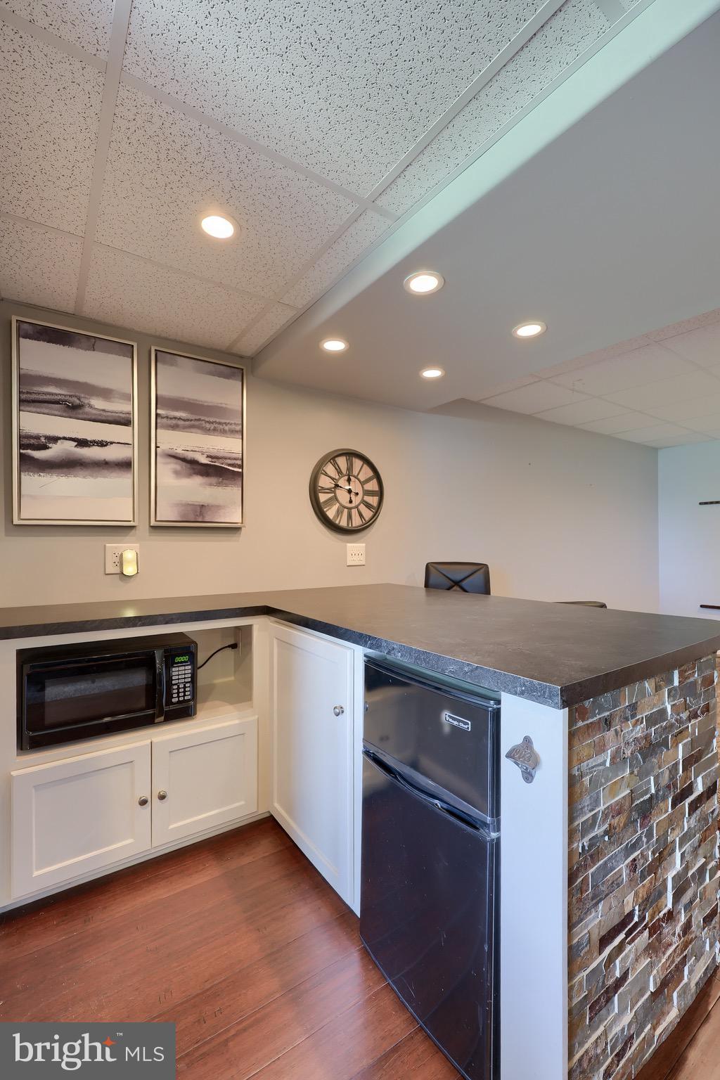 524 West Trout Run Road Ephrata, PA 17522 - Photo 34 of 59 Dry Bar