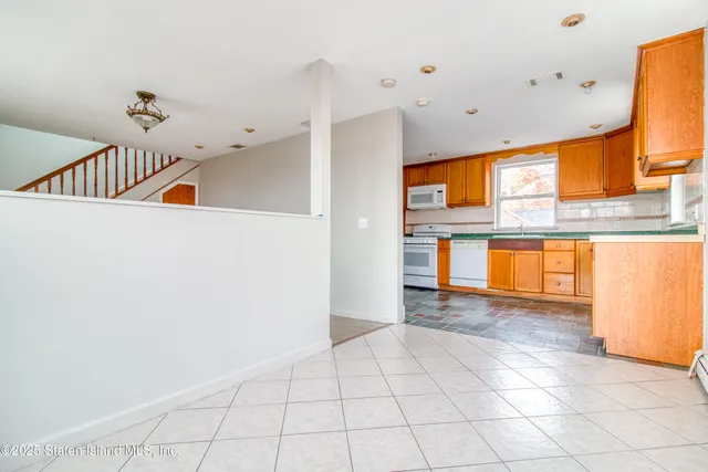 $1,088,000 | 24 Roosevelt Street | Concord