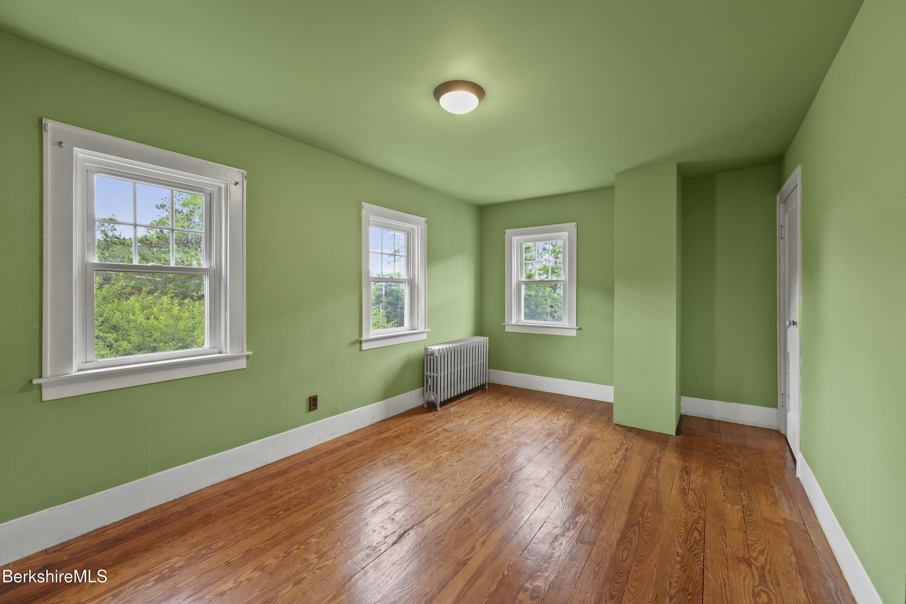 132 South Washington State Road Washington, MA 01223 - Photo 25 of 41 a view of empty room with window and wooden floor