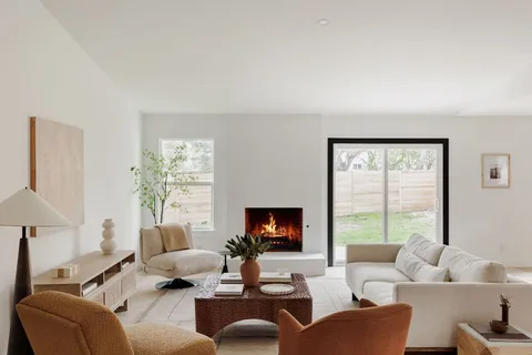 $749,000 | 2009 Lear Lane, Austin, TX 78745