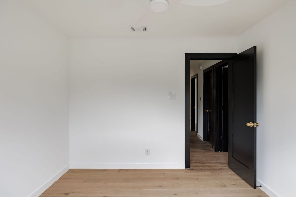 2009 Lear Lane Austin, TX 78745 - Photo 29 of 38