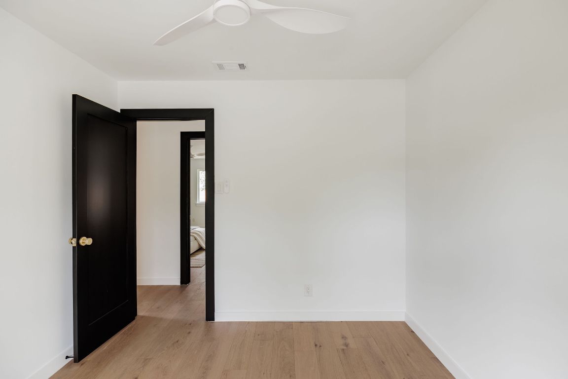 2009 Lear Lane Austin, TX 78745 - Photo 36 of 38