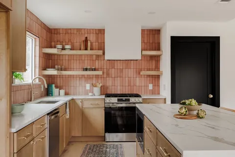 $749,000 | 2009 Lear Lane, Austin, TX 78745