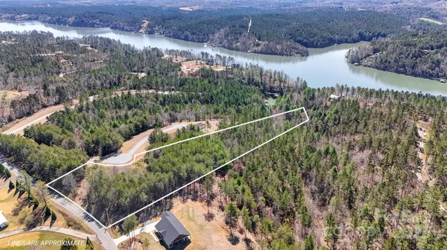 $70,000 | 1428 Edgewater Trail, Granite Falls, NC 28630