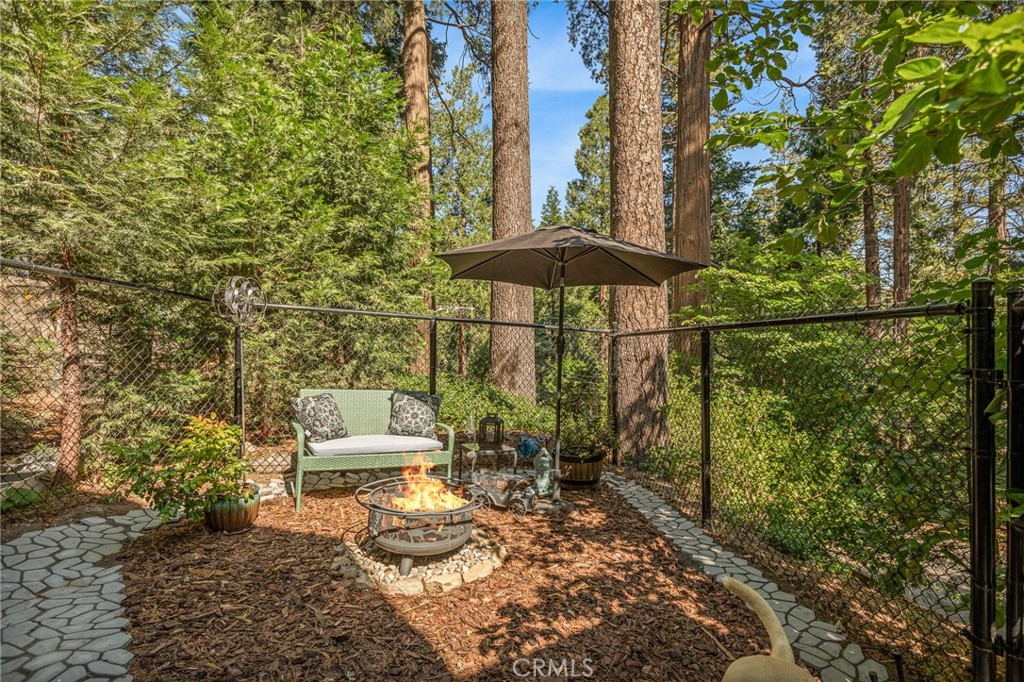 660 Spring Drive Crestline, CA 92322 - Photo 20 of 36