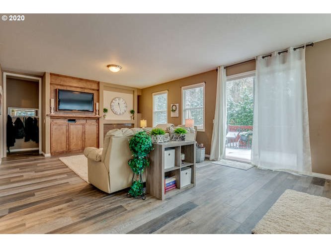 3855 Northwest 9th Loop Camas, WA 98607 - Photo 14 of 30 Gallery Image 14