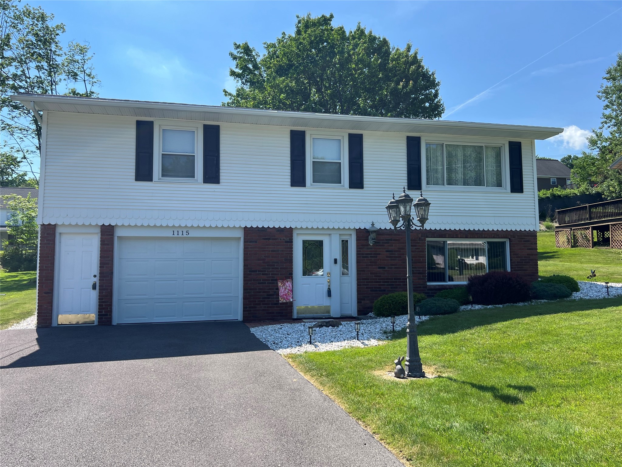 1115 Frost Road Endicott, NY 13760 - Photo 1 of 50