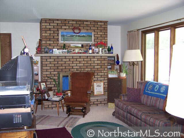 E11670 Lark Road Osseo, WI 54758 - Photo 5 of 10