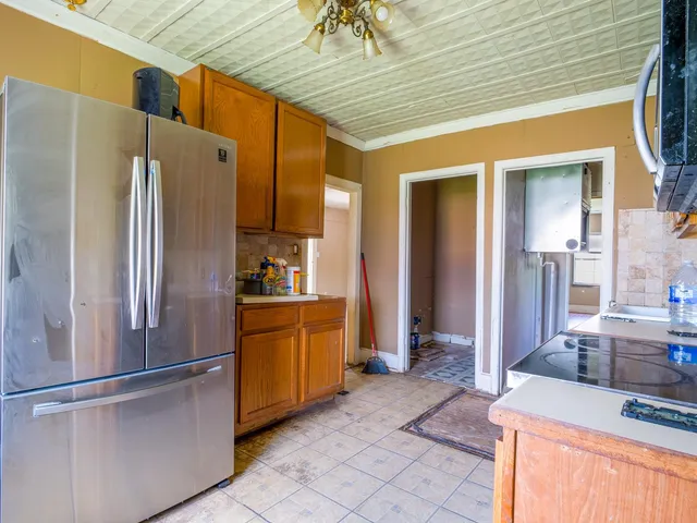 $115,000 | 1004 Avon Avenue, Llano, TX 78643