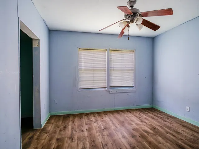 $115,000 | 1004 Avon Avenue, Llano, TX 78643