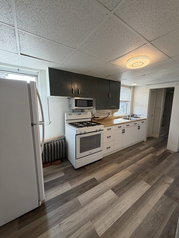 178 Maple Street, Unit 2 Danvers, MA 01923 - Photo 2 of 9