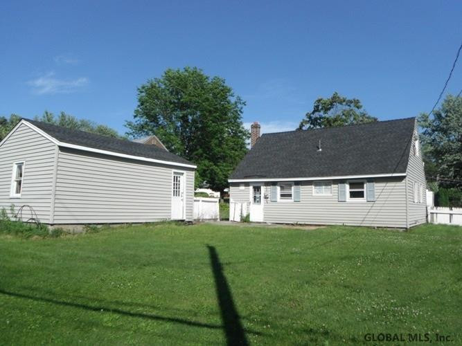 5 Luella Road Colonie, NY 12110 - Photo 5 of 11 Photo 5