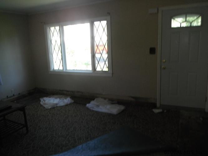 5 Luella Road Colonie, NY 12110 - Photo 8 of 11 Photo 8