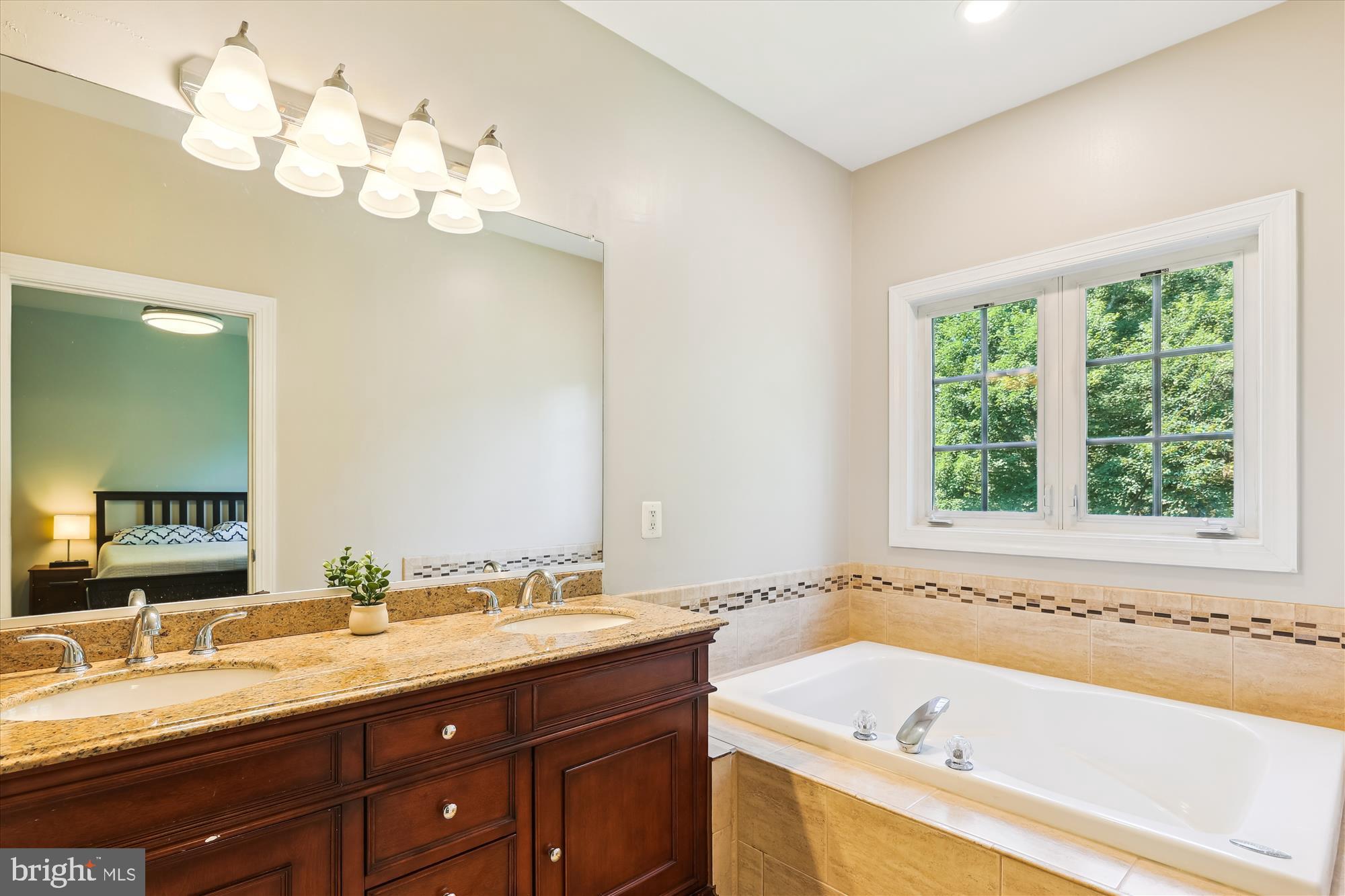 6706 Debra Lu Way Springfield, VA 22150 - Photo 21 of 46 Gallery Image 21