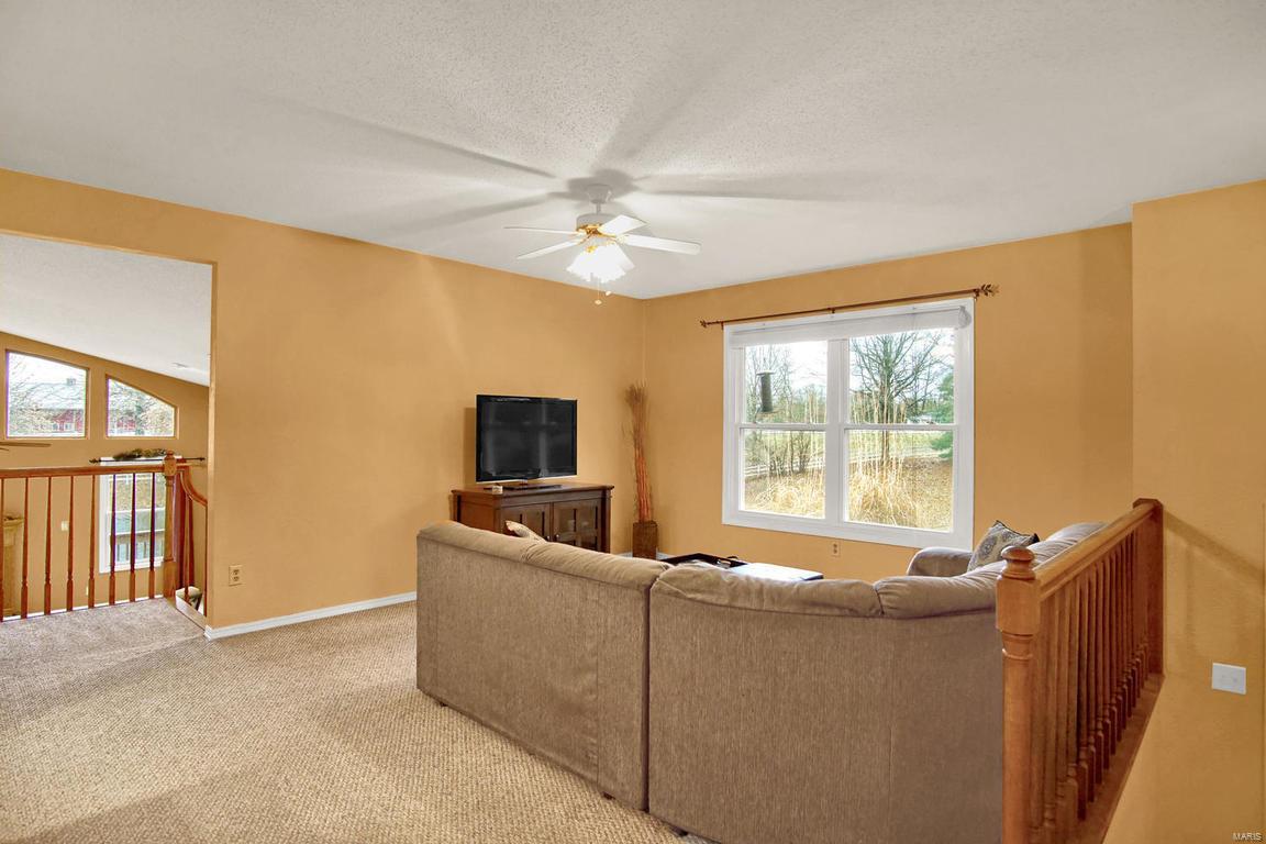 7343 Pin Oak Road Edwardsville, IL 62025 - Photo 20 of 92 Gallery Image 20