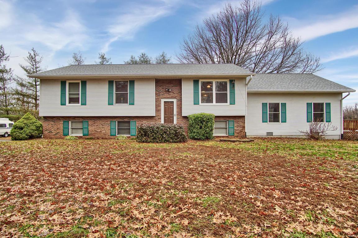 7343 Pin Oak Road Edwardsville, IL 62025 - Photo 3 of 92 Gallery Image 3