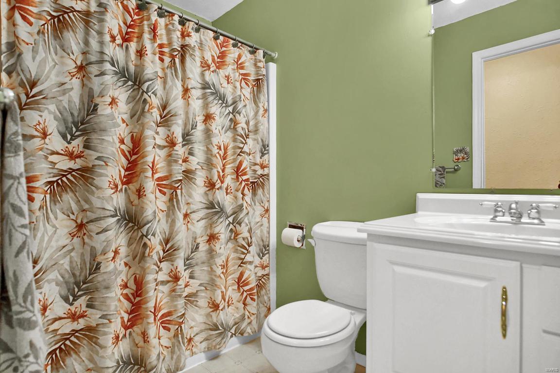 7343 Pin Oak Road Edwardsville, IL 62025 - Photo 22 of 92 Gallery Image 22