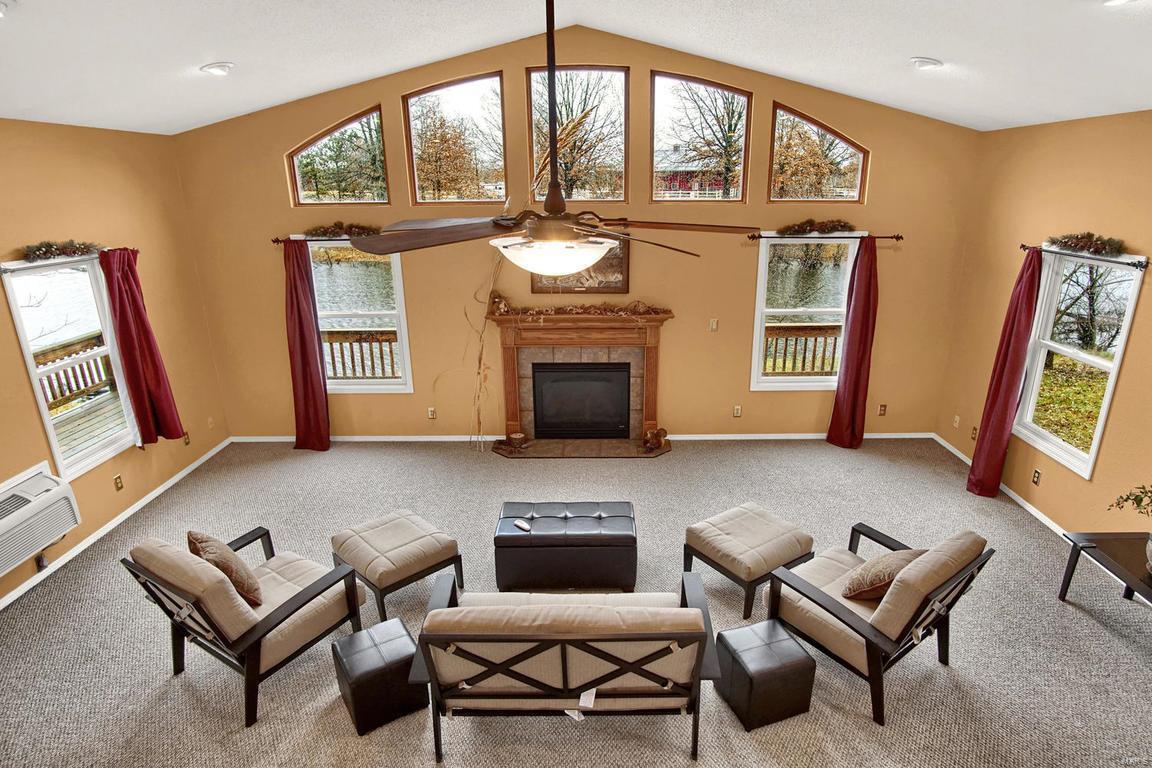 7343 Pin Oak Road Edwardsville, IL 62025 - Photo 7 of 92 Gallery Image 7