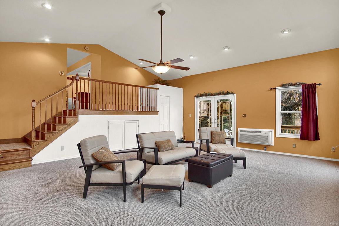 7343 Pin Oak Road Edwardsville, IL 62025 - Photo 9 of 92 Gallery Image 9
