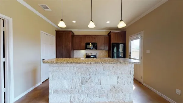 $2,500 | 3403 Cullen Trail, College Station, TX 77845