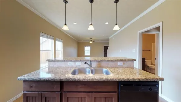$2,500 | 3403 Cullen Trail, College Station, TX 77845