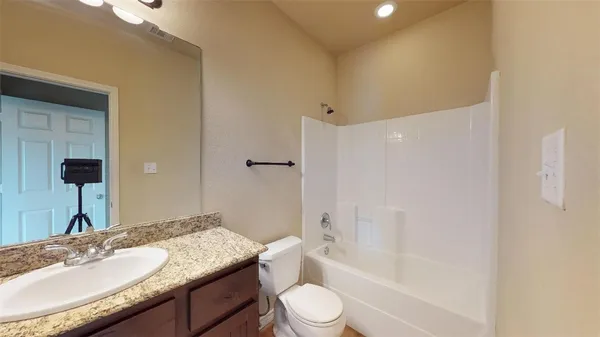 $2,500 | 3403 Cullen Trail, College Station, TX 77845