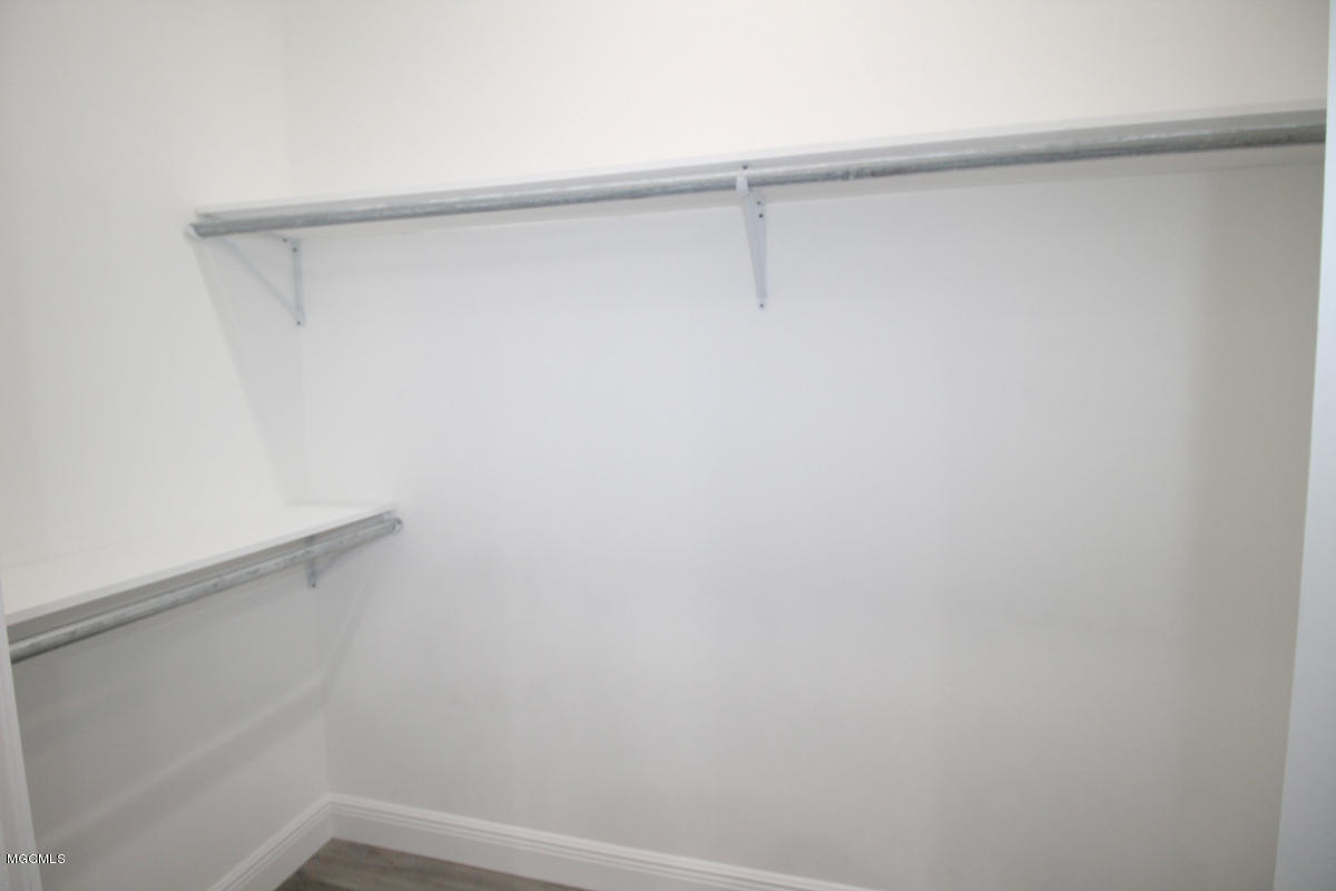125 C Gill Road Lucedale, MS 39452 - Photo 20 of 28 CLOSET