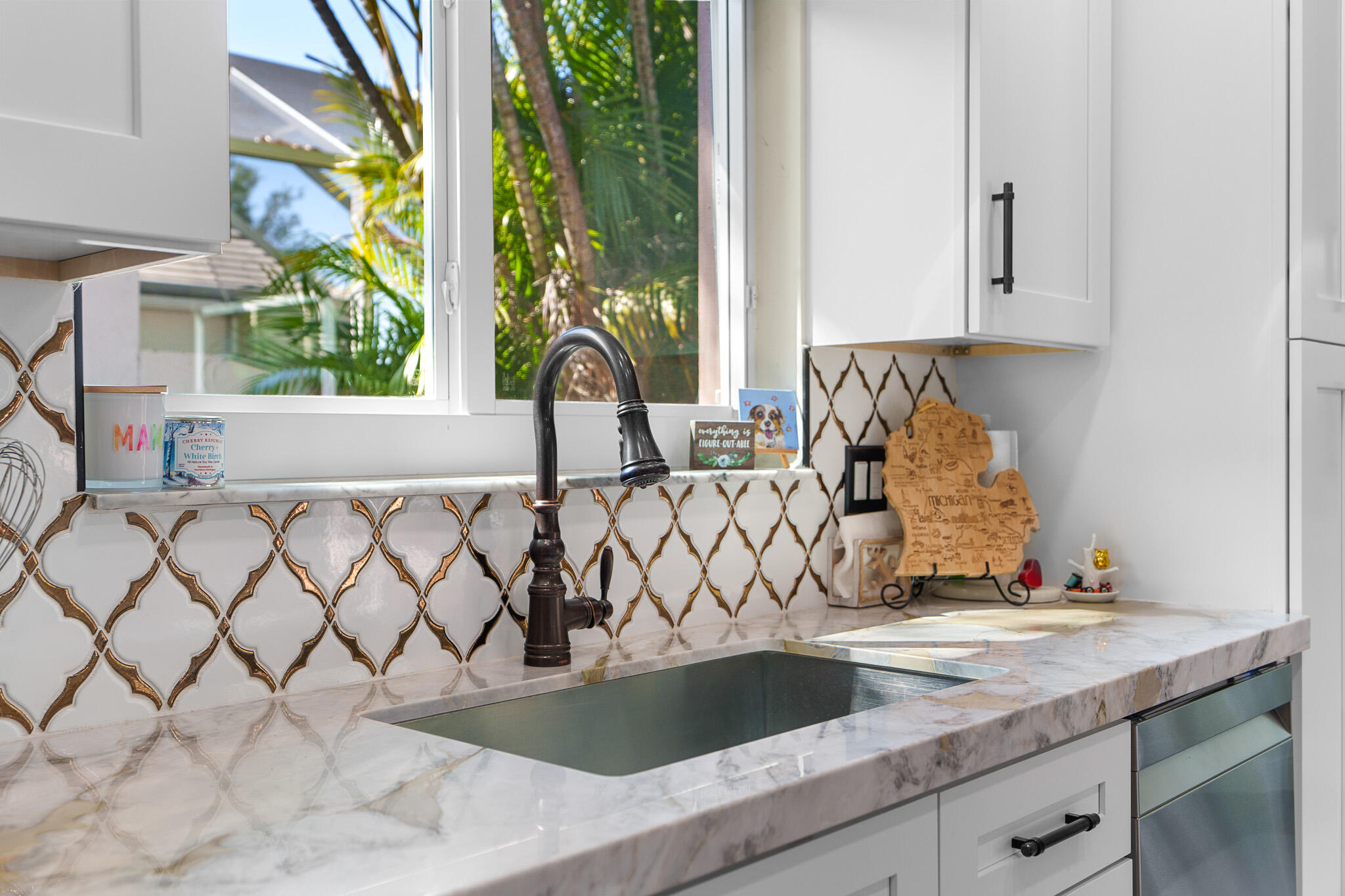 7884 Travelers Tree Drive Boca Raton, FL 33433 - Photo 19 of 56 Kitchen Details