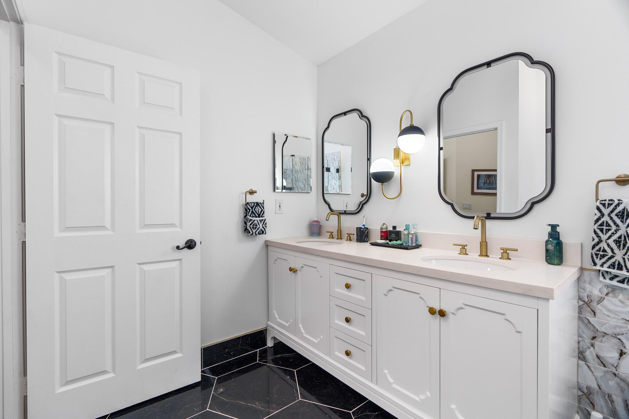 7884 Travelers Tree Drive Boca Raton, FL 33433 - Photo 33 of 56 Primary Bathroom
