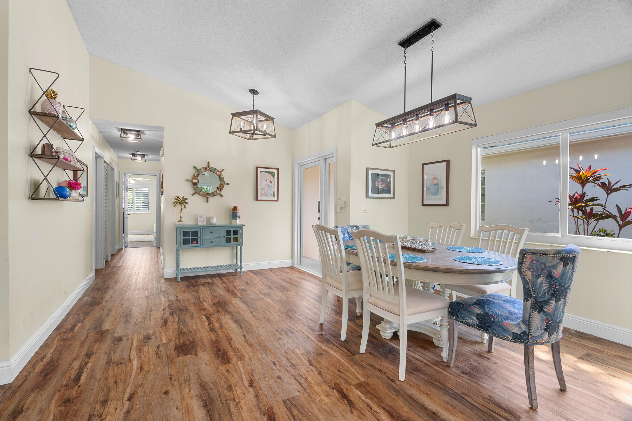 7884 Travelers Tree Drive Boca Raton, FL 33433 - Photo 34 of 56 DSC00398