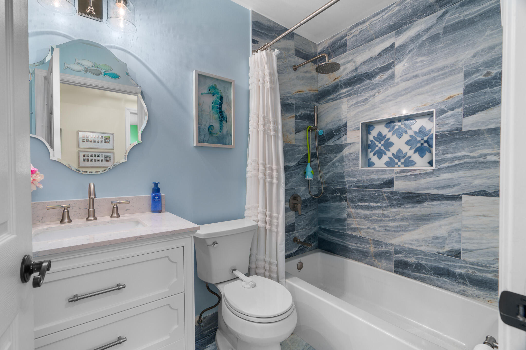 7884 Travelers Tree Drive Boca Raton, FL 33433 - Photo 39 of 56 Bathroom 2