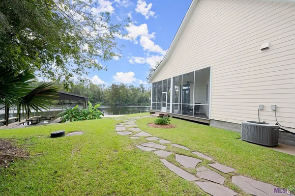 $925,000 | 21839 Waterfront E Drive, Maurepas, LA 70449