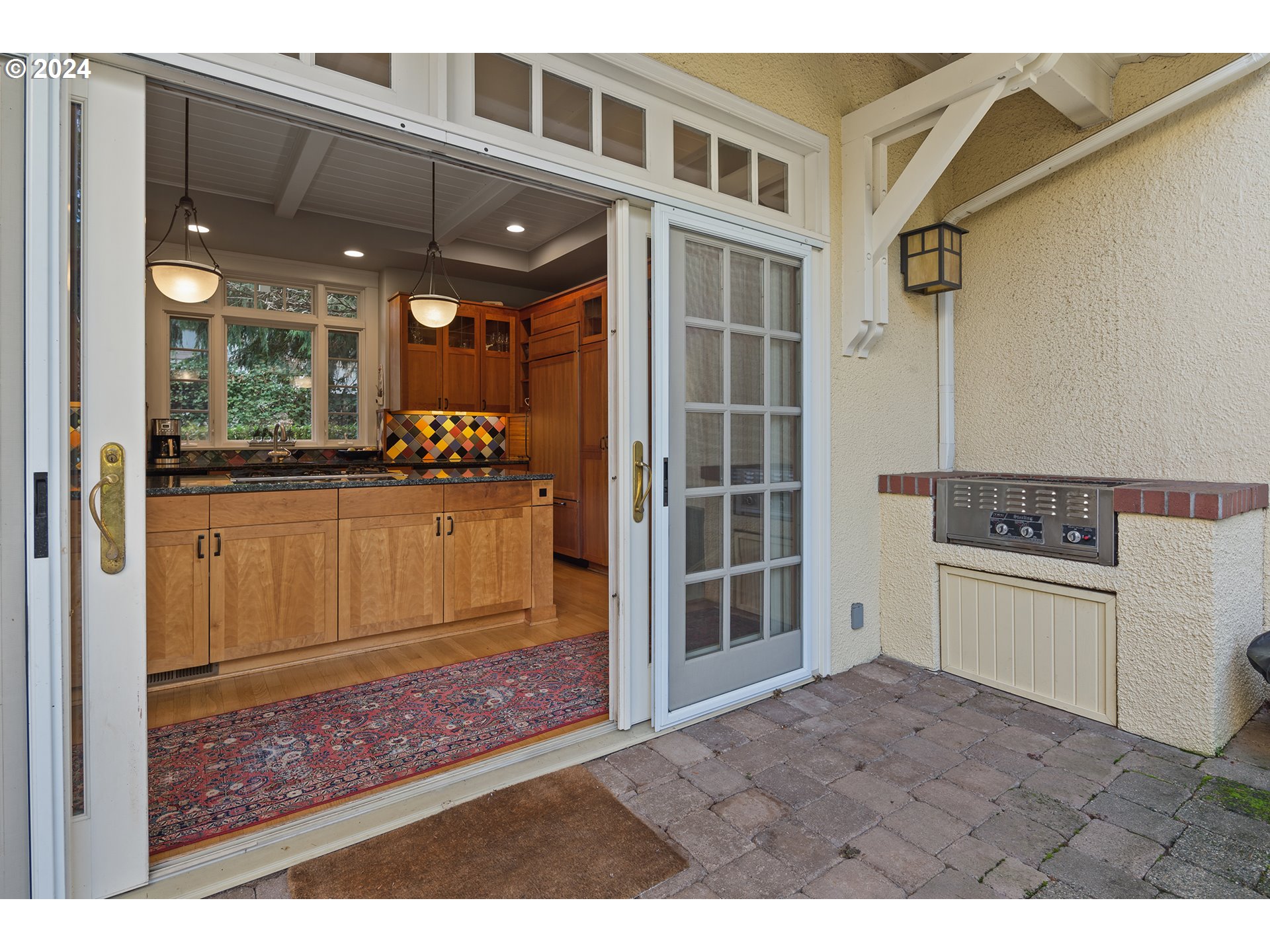 1803 South Riverdale Road Portland, OR 97219 - Photo 20 of 48