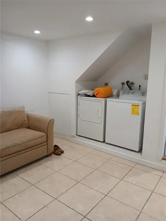 $660,000 | 7467 Northwest 169th Lane, Hialeah, FL 33015