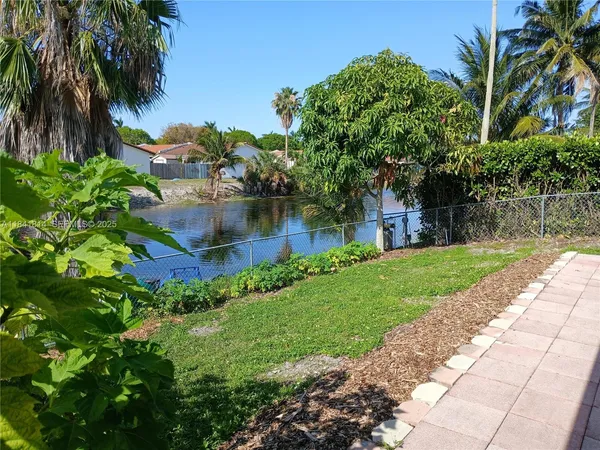 $660,000 | 7467 Northwest 169th Lane, Hialeah, FL 33015