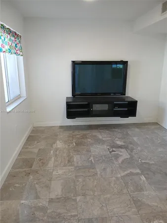 $660,000 | 7467 Northwest 169th Lane, Hialeah, FL 33015