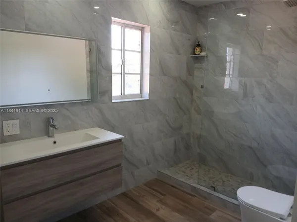 $660,000 | 7467 Northwest 169th Lane, Hialeah, FL 33015