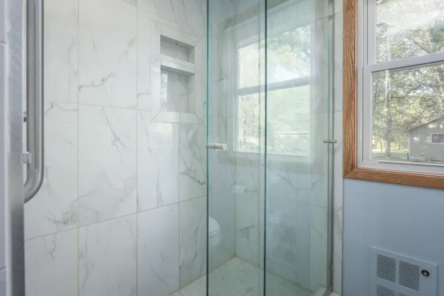 $300,000 | 2402 Reeds Villa Road Southwest, Alexandria, MN 56308