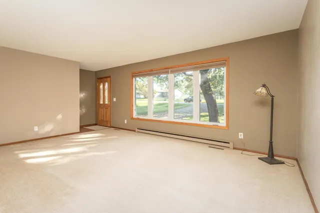 $300,000 | 2402 Reeds Villa Road Southwest, Alexandria, MN 56308