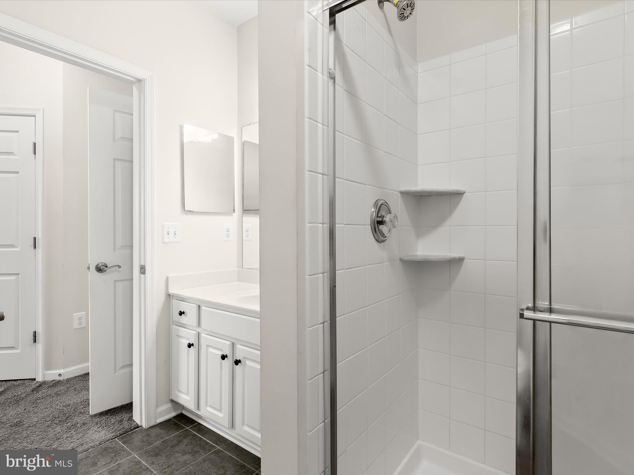 3825 Doc Berlin Drive, Unit 17 Silver Spring, MD 20906 - Photo 13 of 26 Primary Bath