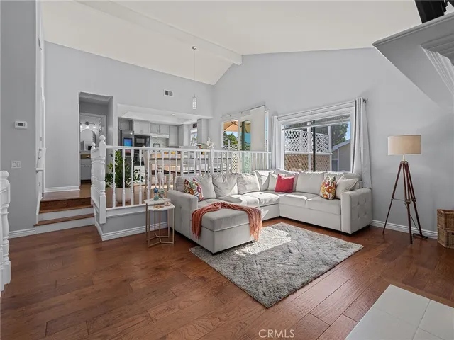 a picture of a bench in a window